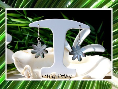 Fleurs Collection - Boucles d`Oreilles Tavana Fleurs de Tiaré Nacre de Tahiti 2cm MAG.SHOP