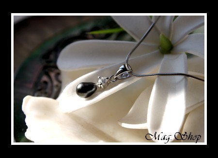 keishis Collection - Pendentif Vaitoare Argent Rhodié & Zircon Perle Keishi de Tahiti MAG.SHOP