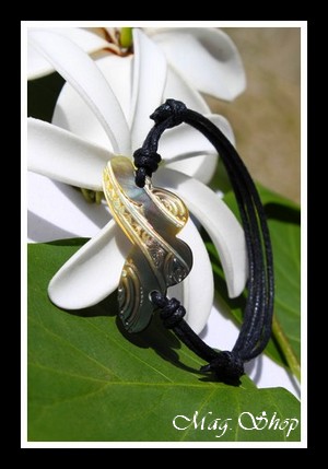 Papillon Marquisien Bracelet Nacre de Tahiti 4cm MAG.SHOP