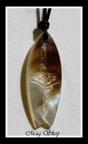 Planche de Surf Raie Marquisienne Collier Nacre de Tahiti H5cm Reflets Clairs-Marrons MAG.SHOP