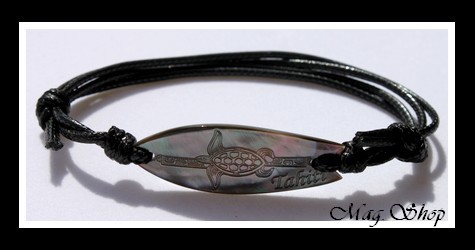 Planche de Surf Tortue Maroe Gravé Tahiti Bracelet Nacre de Tahiti Modèle 1 MAG.SHOP