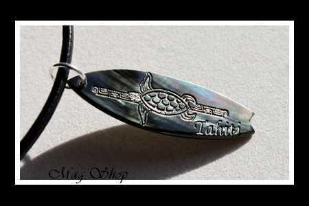 Planche de Surf Tortue TAHITI Collier Nacre de Tahiti 4.5cm Reflets Foncés MAG.SHOP