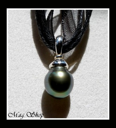 Silver Sea Collection   Collier Taiohae Argent 925 Perle Cerclée de Tahiti  Reflets Verts MAG.SHOP