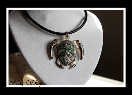 Tortue Moana 3 Vagues Collier Nacre de Tahiti MAG.SHOP